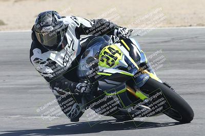 media/Sep-20-2025-Race Pace (Sat) [[d4e1b33f4d]]/Non Verified/Turn 10 Inside (1110am)/